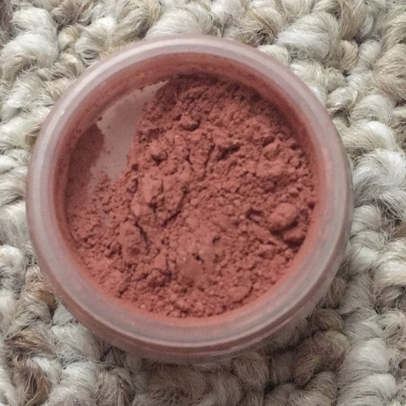 BareMinerals Eyeshadow - Picture 2 of 3